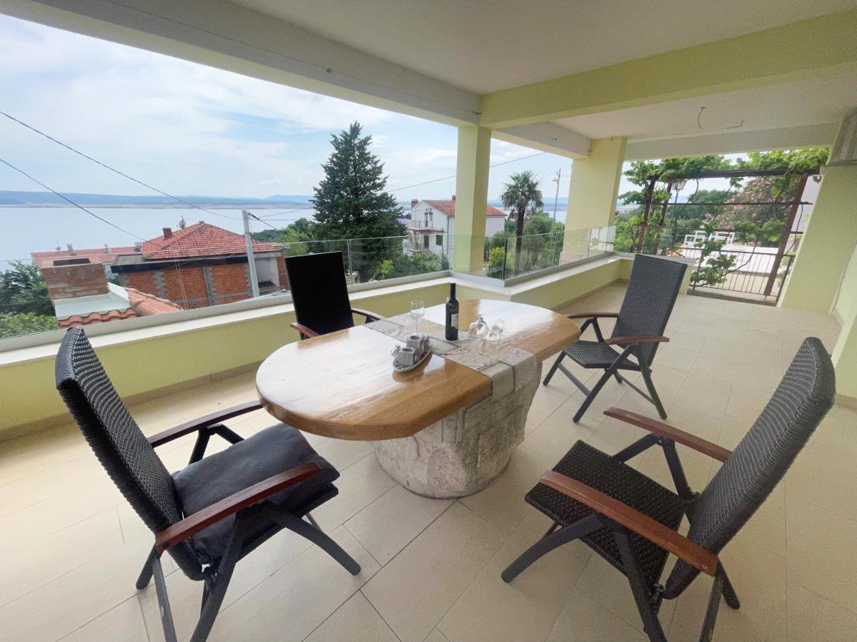 Apartmani Fabijan&Florijan Dramalj Exterior photo