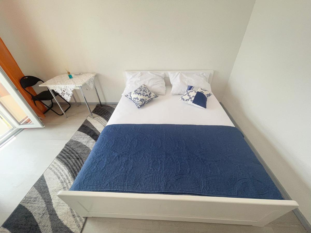 Apartmani Fabijan&Florijan Dramalj Exterior photo