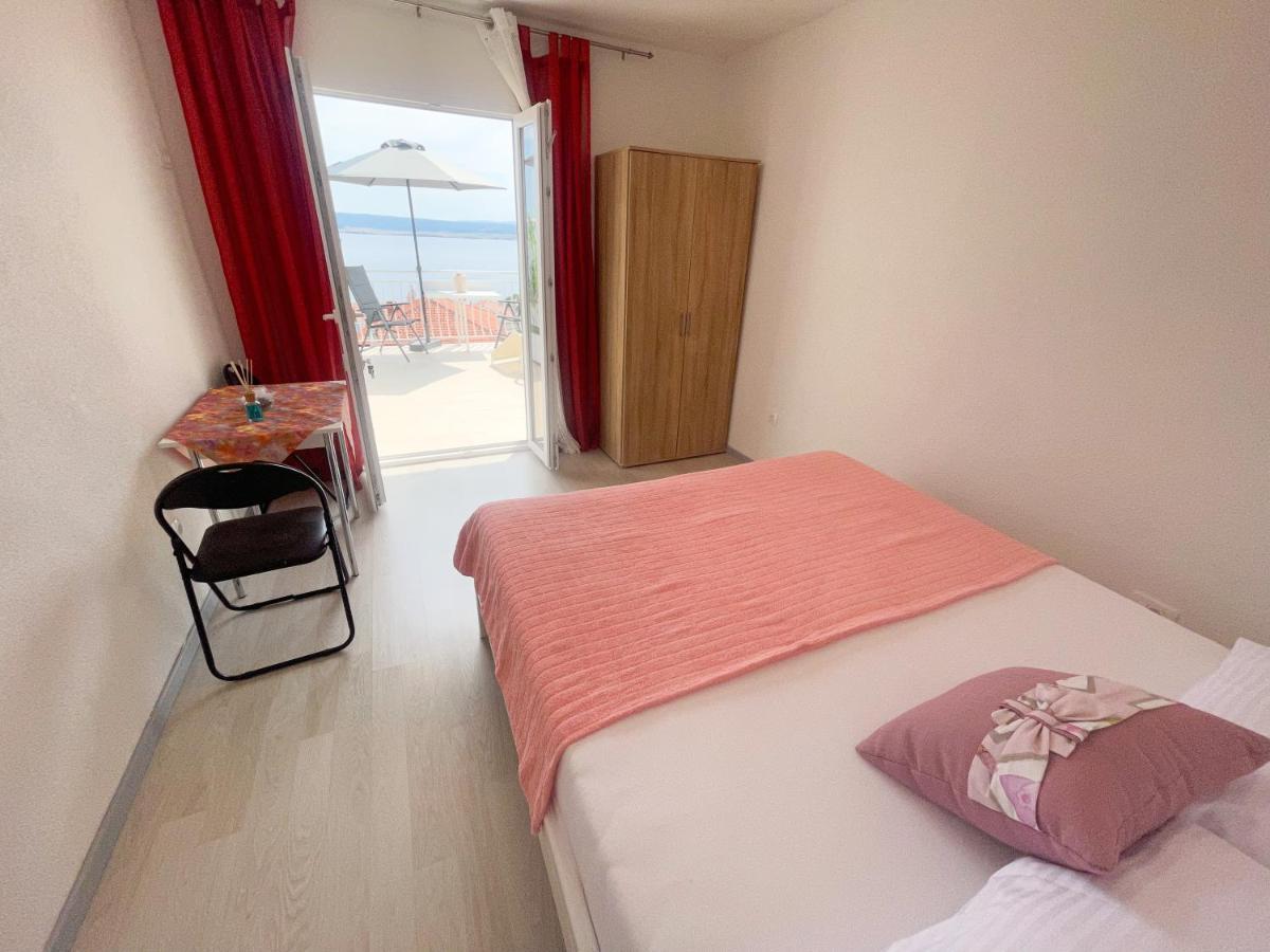 Apartmani Fabijan&Florijan Dramalj Exterior photo