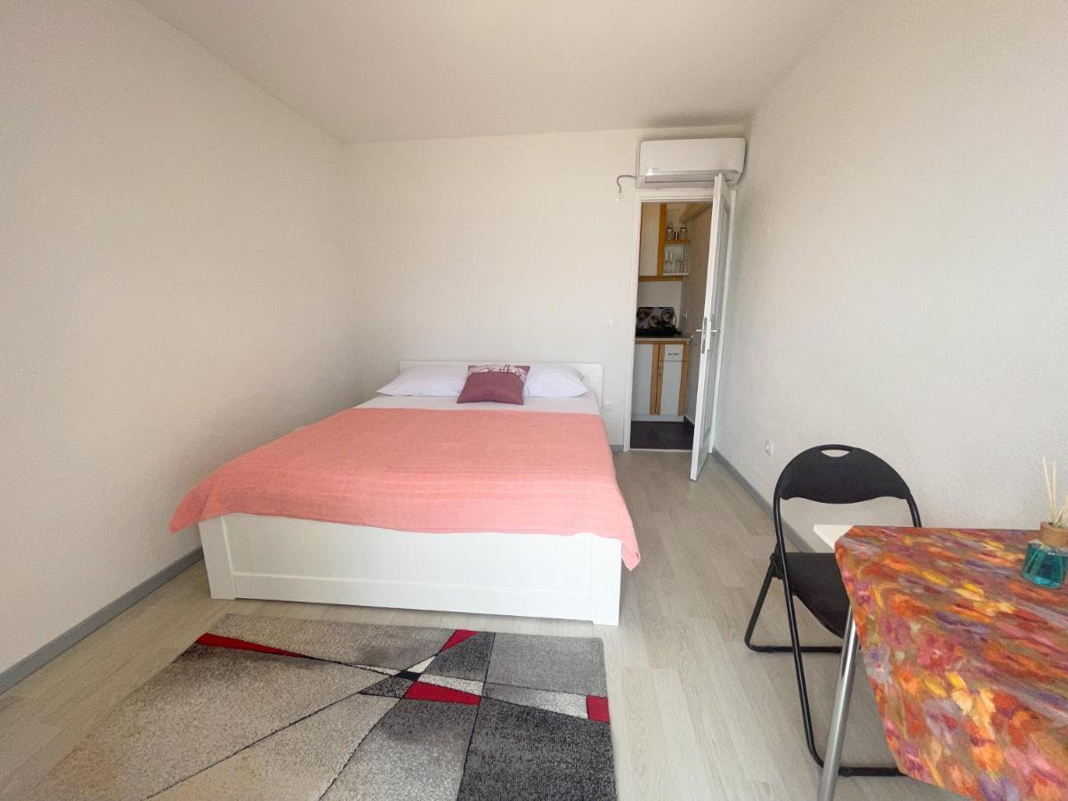 Apartmani Fabijan&Florijan Dramalj Exterior photo
